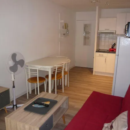 Διαμέρισμα Apt Cosy Et Terrasse Σετ